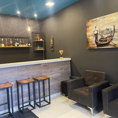 فندق مبيت وإفطار Ora 3*