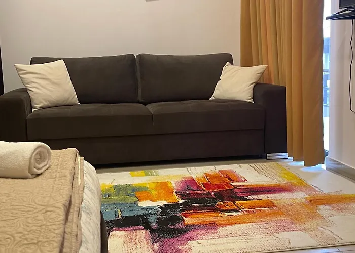 Oda ve Kahvaltı Ora